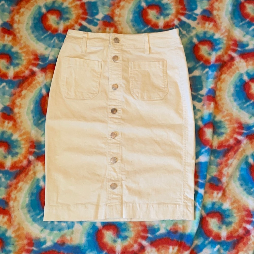 NWT cream pencil skirt